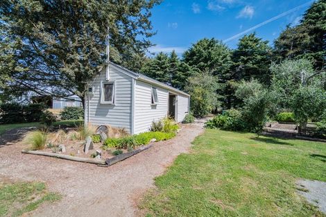 Photo of property in 381 Pareora River Road, Saint Andrews, Timaru, 7972