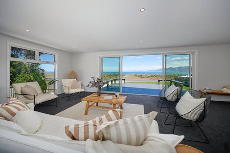 Photo of property in 13 South Bay Parade, South Bay, Kaikoura, 7300