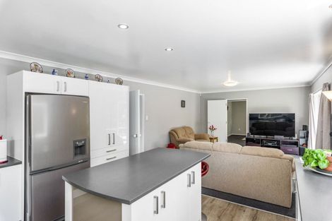 Photo of property in 59 Rimu Road, Raumati Beach, Paraparaumu, 5032