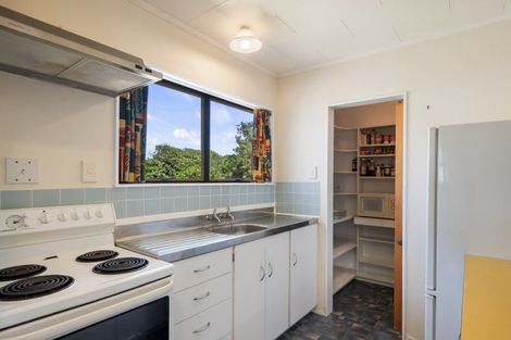 Photo of property in 5 Norna Grove, Waikawa Beach, Manakau, 5573