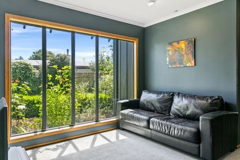 Photo of property in 34 Matuku Street, Two Mile Bay, Taupo, 3330