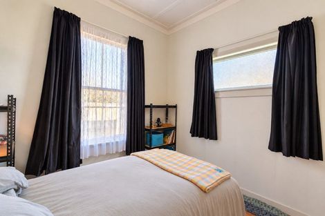 Photo of property in 69 Gladstone Street, Hawera, 4610