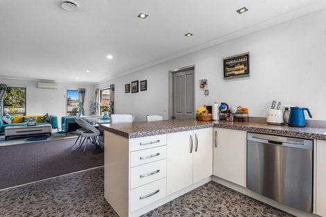 Photo of property in 13a Beach Street, Whakatane, 3120