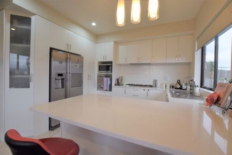 Photo of property in 6 Karika Place, Massey, Auckland, 0614