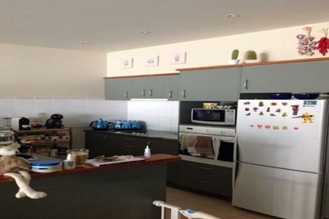 Photo of property in 7 Gillett Place, Botany Downs, Auckland, 2014