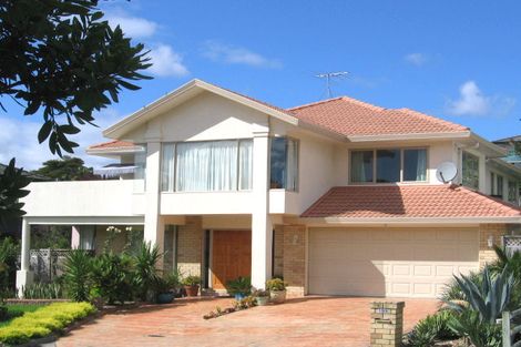 Photo of property in 109 Buscomb Avenue, Henderson, Auckland, 0610