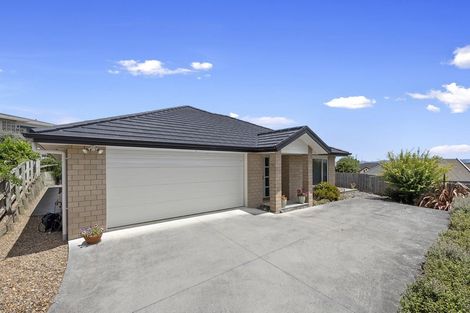 Photo of property in 79 Rototuna Road, Rototuna, Hamilton, 3210