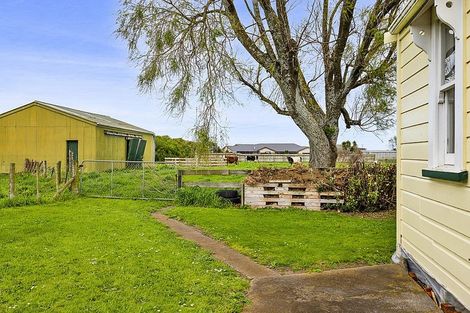 Photo of property in 41 County Drive, Hawera, 4610