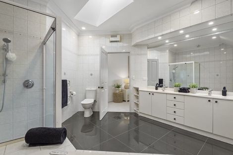 Photo of property in 236 Hibiscus Coast Highway, Orewa, 0931