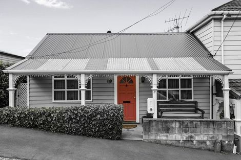 Photo of property in 31 Exeter Street, Lyttelton, 8082