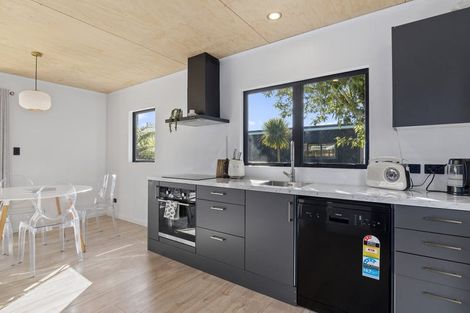 Photo of property in 24b Iwa Street, Mapua, 7005