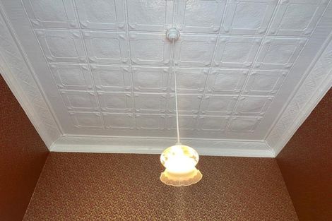 Photo of property in 20 Cambridge Street, Patea, 4520