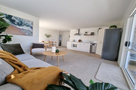 Photo of property in 73 Riley Crescent, Papamoa Beach, 3118