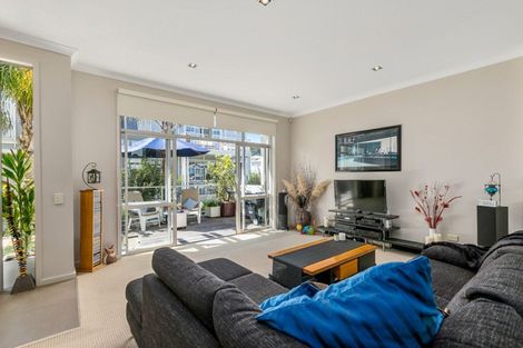 Photo of property in 26 Parkside Drive, Orewa, 0931