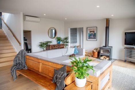 Photo of property in 32 Niger Street, Wanaka, 9305