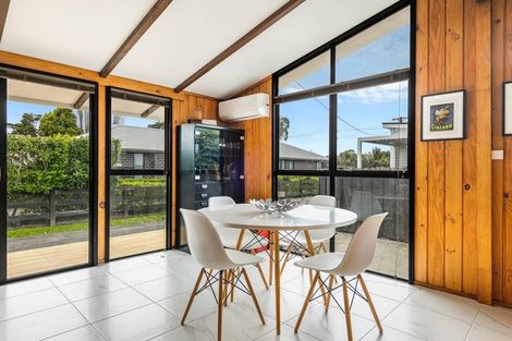 Photo of property in 74 Ladies Mile, Manly, Whangaparaoa, 0930