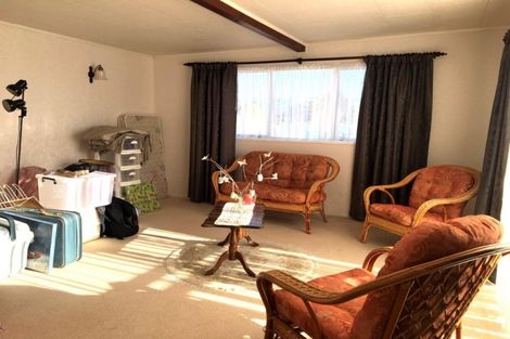 Photo of property in 23 Augustus Street, Carterton, 5713