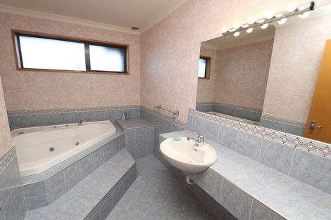 Photo of property in 83 Park Street, Ashburton, 7700