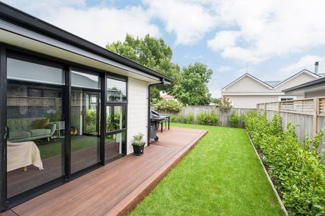 Photo of property in 6 Thomas Way, Brightwater, 7022