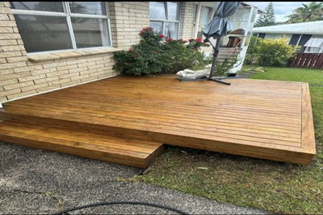 Photo of property in 12 Coubray Place, Botany Downs, Auckland, 2010