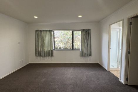 Photo of property in 42 Carisbrook Crescent, Papakura, 2110