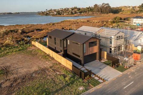 Photo of property in 31 Hinaki Street, Poike, Tauranga, 3112