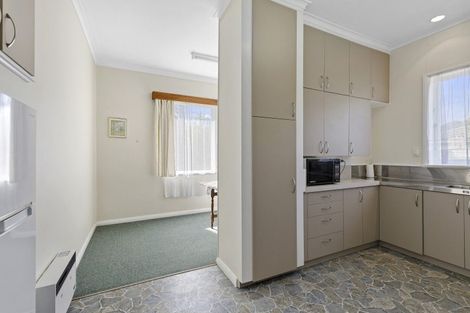 Photo of property in 194 Naenae Road, Naenae, Lower Hutt, 5011