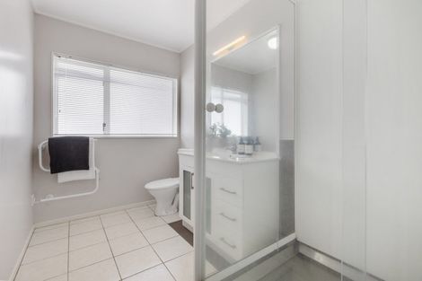 Photo of property in 2/116 Meadowland Drive, Somerville, Auckland, 2014