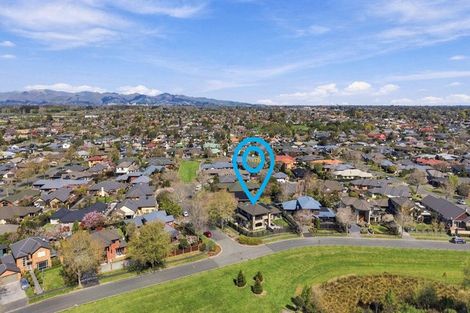Photo of property in 40 Willowview Drive, Redwood, Christchurch, 8051