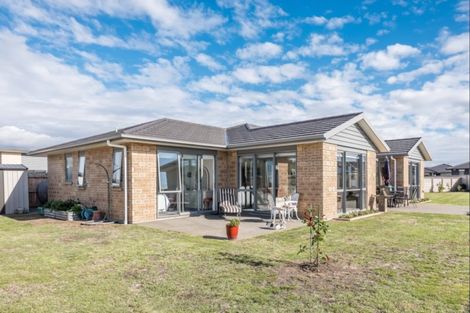 Photo of property in 12 Christow Court, Paraparaumu, 5032