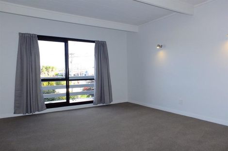 Photo of property in 526 Barbadoes Street, Edgeware, Christchurch, 8013