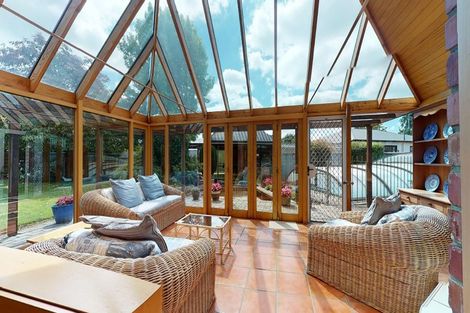 Photo of property in 15 Oak Grove, Ashburton, 7700