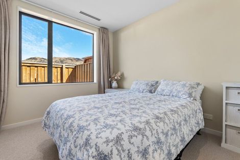 Photo of property in 21 Packer Road, Wanaka, 9382