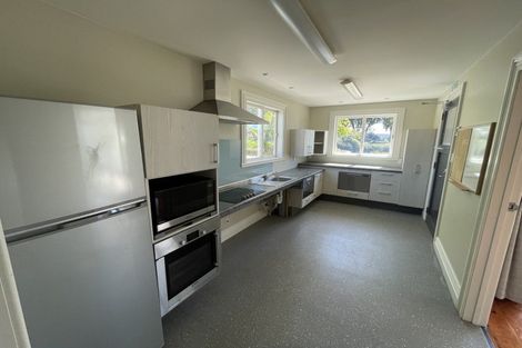 Photo of property in 212 Lake Road, Northcote, Auckland, 0627