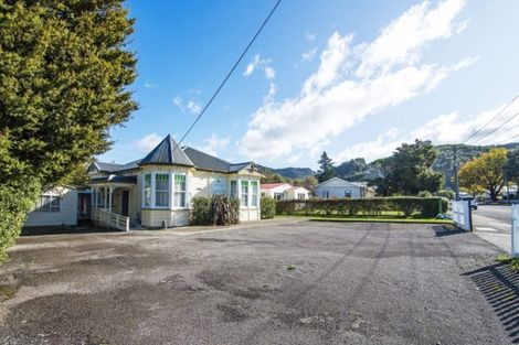 Photo of property in 42 Fox Street, Featherston, 5710