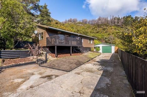 Photo of property in 64 Castlerea Street, Wainuiomata, Lower Hutt, 5014