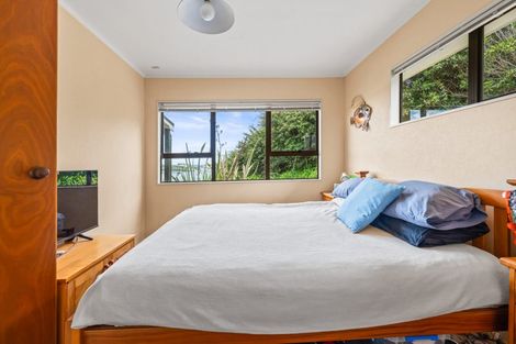 Photo of property in 14 Cliff Street, Pahi, Paparoa, 0571