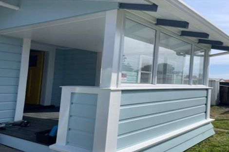 Photo of property in 19 Toi Street, Otaki Beach, Otaki, 5512