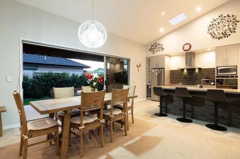 Photo of property in 51 Kohekohe Road, Papamoa Beach, Papamoa, 3118