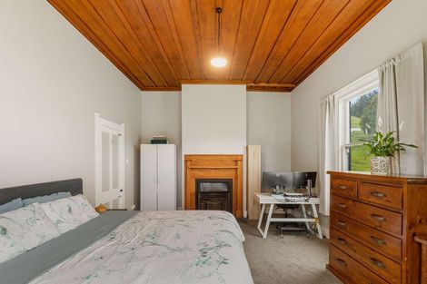 Photo of property in 14 Wilson Road, Hunterville, 4730