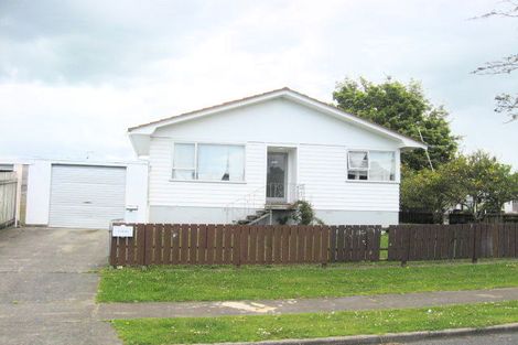 Photo of property in 1/1 Oratu Place, Manurewa, Auckland, 2102