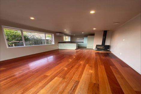 Photo of property in 86 Charles Street, Waltham, Christchurch, 8011