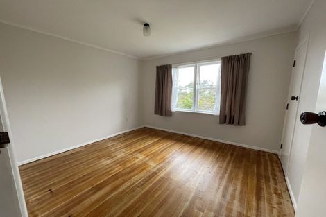 Photo of property in 71 Matipo Road, Mairangi Bay, Auckland, 0630