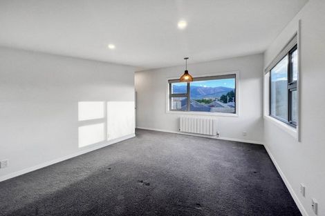 Photo of property in 4 Coates Grove, Silverstream, Upper Hutt, 5019