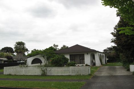 Photo of property in 25 Kindergarten Drive, Conifer Grove, Takanini, 2112