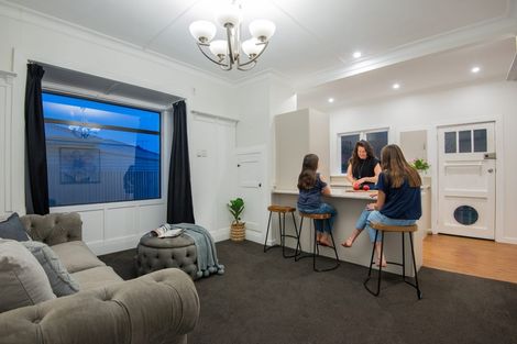 Photo of property in 39 Tahuna Road, Tainui, Dunedin, 9013