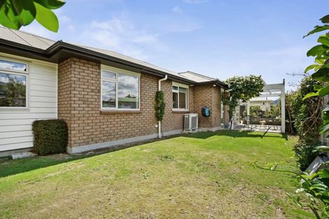 Photo of property in 13a Wilford Street, Wallaceville, Upper Hutt, 5018