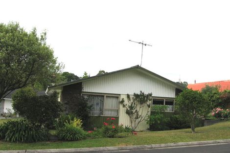 Photo of property in 1/30 Scarlock Avenue, Browns Bay, Auckland, 0630