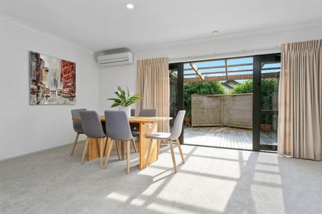 Photo of property in 13a Shaw Street, Leamington, Cambridge, 3432