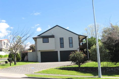 Photo of property in 127 Waitaha Road, Welcome Bay, Tauranga, 3112